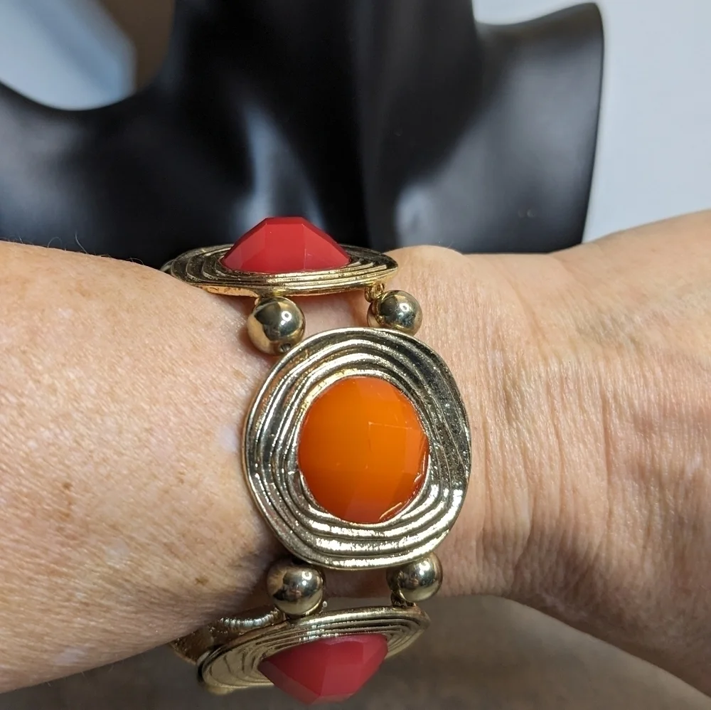 Vintage Gold‎ Tone Jeweled Stretch Bracelet